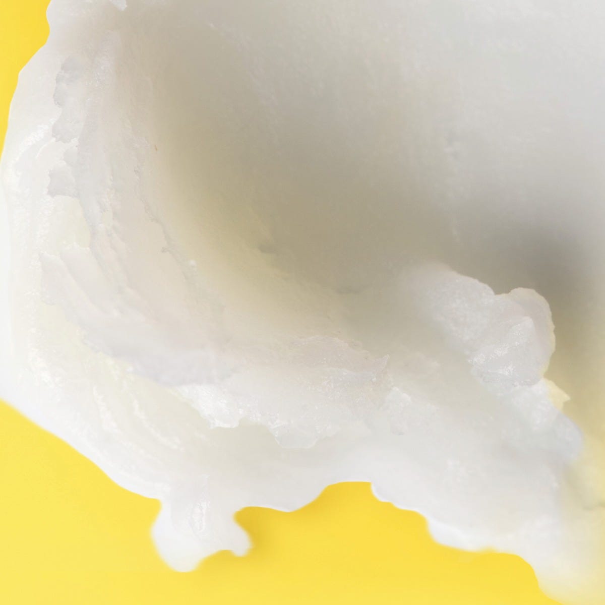 Shea + Coconut Oil Moisturizing Lip Balm - US 3462